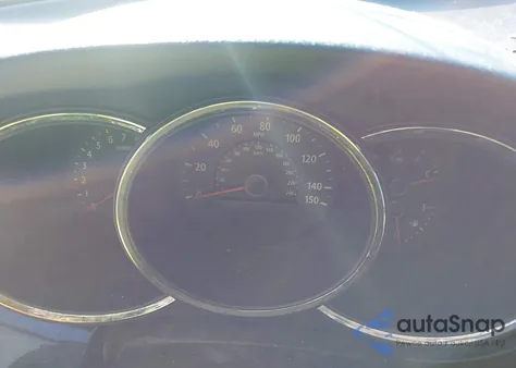 2011 Kia Sorento Lx z USA, uszkodzony, nr VIN 5XYKT3A18BG131344